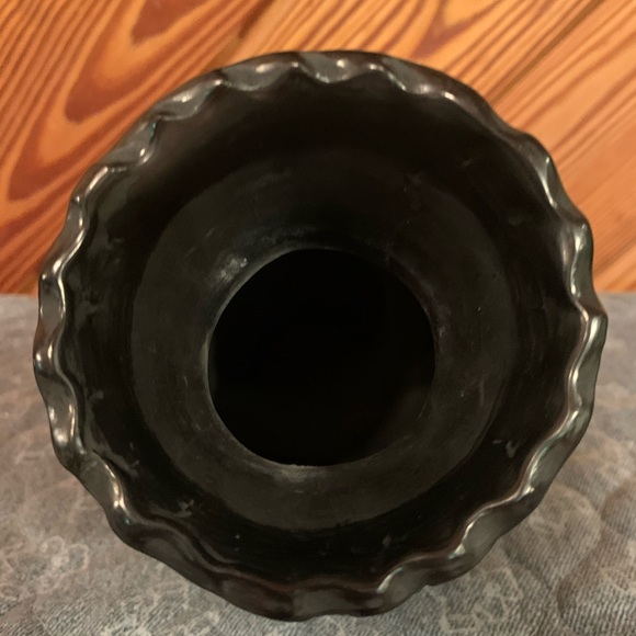 Dona Rosa Pottery - Picture 4 of 12